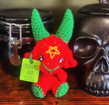 Load image into Gallery viewer, Keychain Goat - Mystery