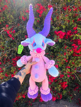Load image into Gallery viewer, Pastel Clown Goat