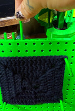 Load image into Gallery viewer, Granny Square Blocking Board