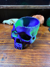 Load image into Gallery viewer, Green and Purple Yarn Bowl