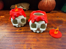 Load image into Gallery viewer, Skull Candle Stash Box