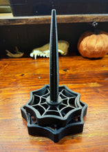 Load image into Gallery viewer, Spiderweb Spinning Yarn Holder