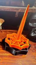 Load image into Gallery viewer, Dual Colored Spiderweb Spinning Yarn Holder
