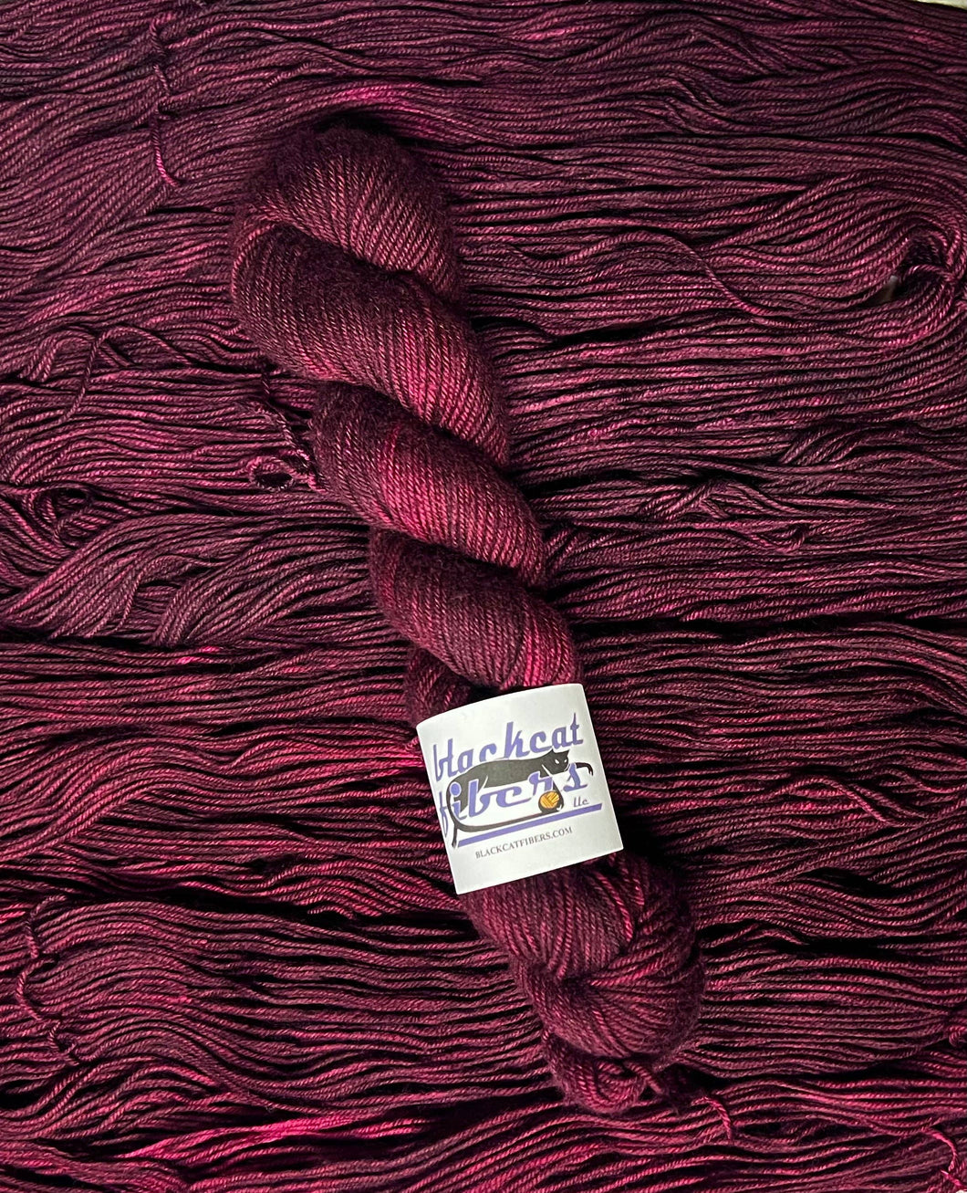 RedRum- Essential DK – Creatures And Cuties