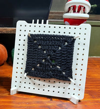 Load image into Gallery viewer, Granny Square Blocking Board
