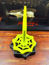 Load image into Gallery viewer, Dual Colored Spiderweb Spinning Yarn Holder
