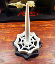 Load image into Gallery viewer, Dual Colored Spiderweb Spinning Yarn Holder
