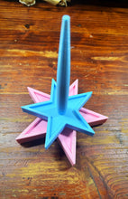 Load image into Gallery viewer, Dual Colored Star Yarn Spinner
